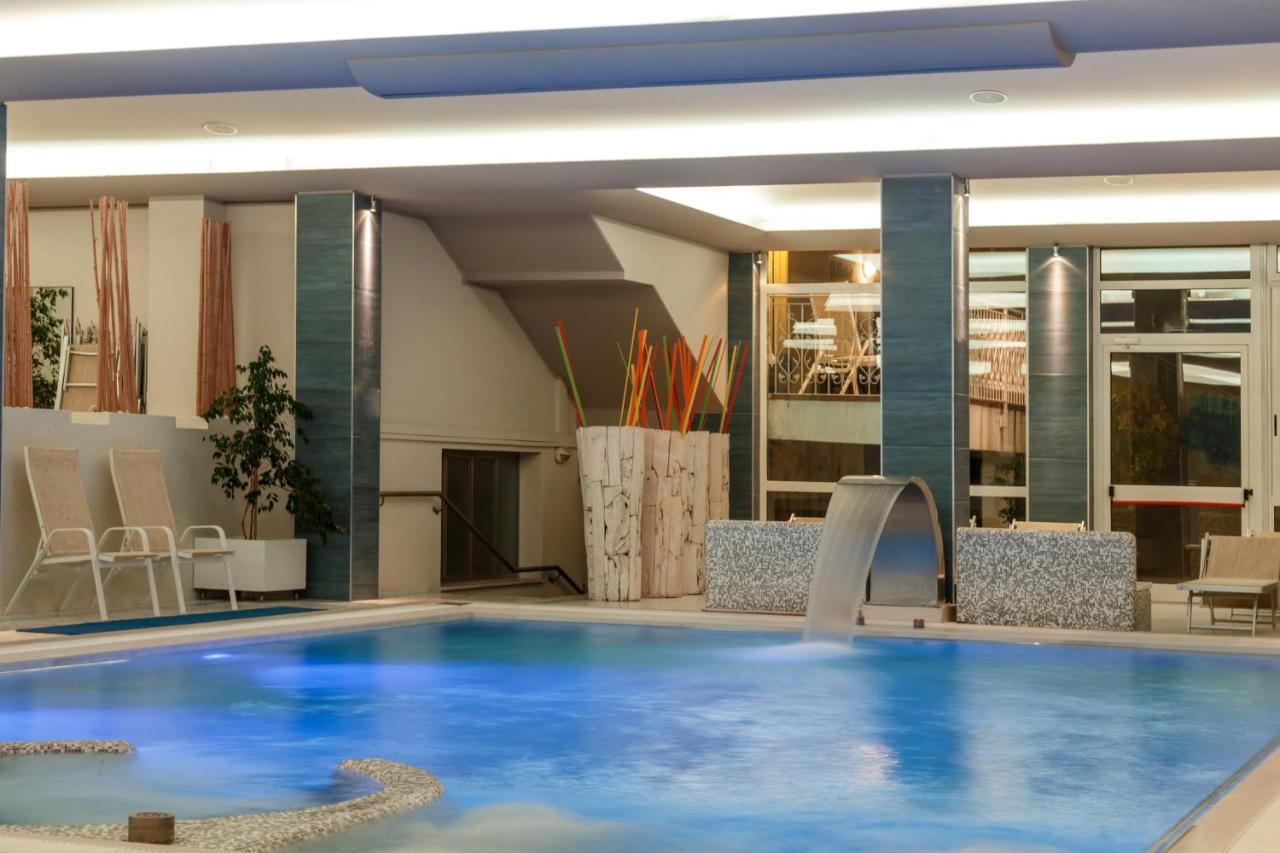 Hotel Terme Millepini 몬테그로또테르메 외부 사진